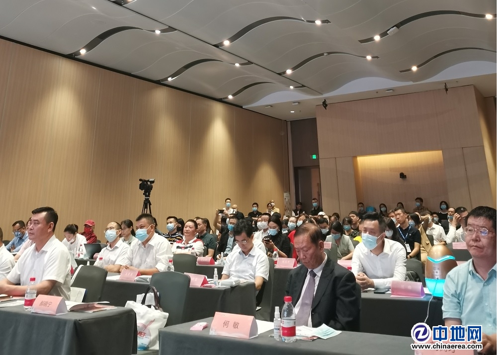 群贤毕至襄盛举,再接再厉谱新篇