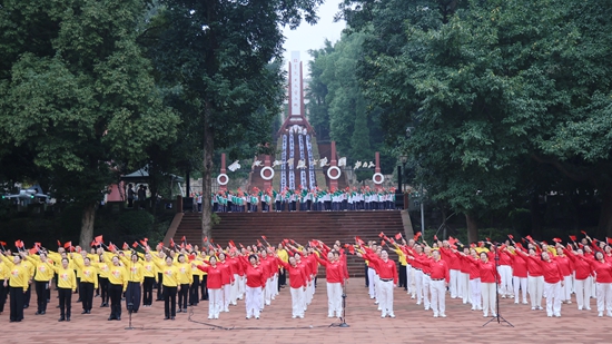 2026年遵义市《长征组歌》“千人领唱万人合唱”传唱活动赤水市分会场开唱